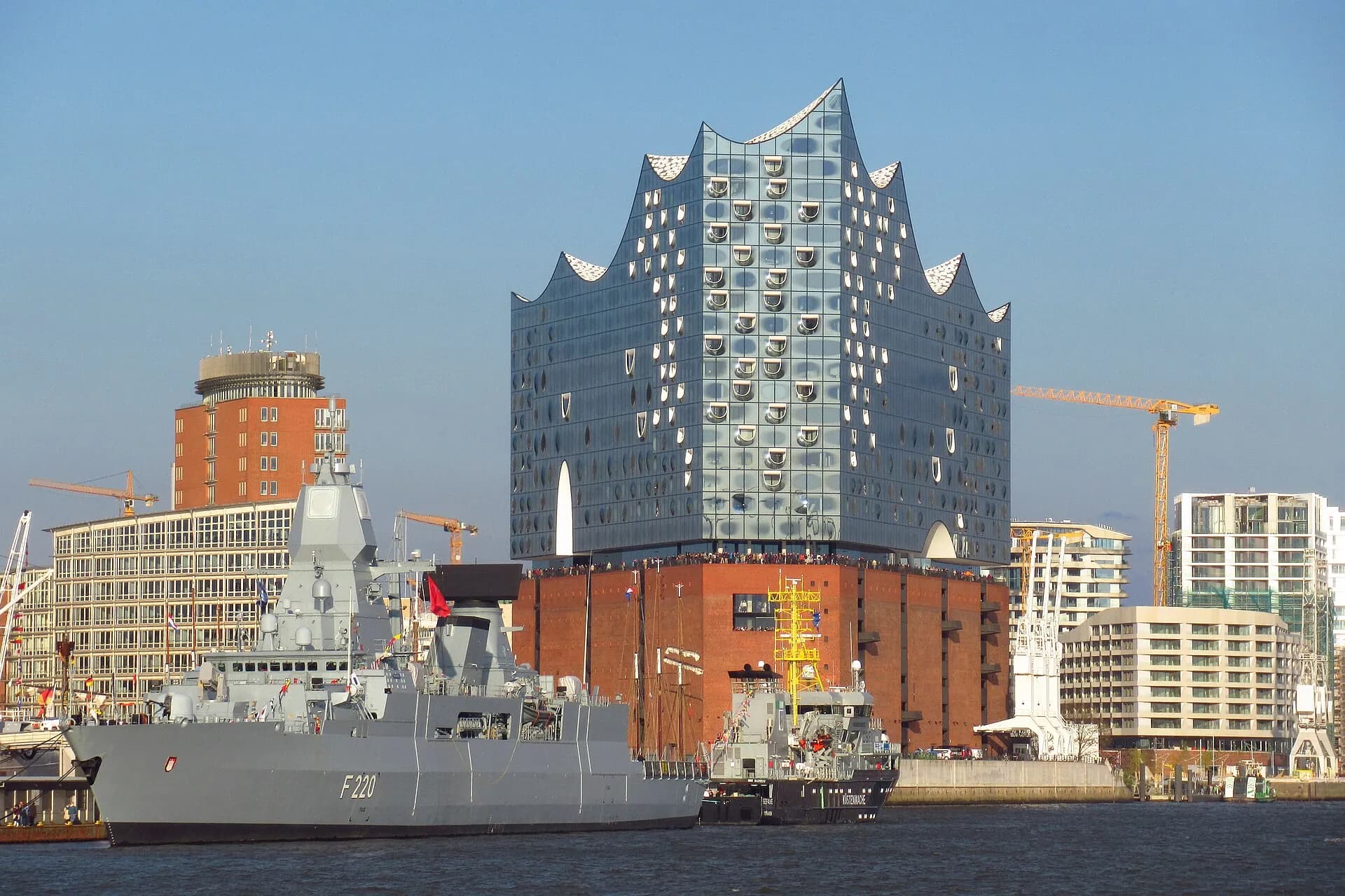 Immobilie verkaufen in Hamburg 2026: So heben Sie sich im gefragten Hansestadt-Markt ab