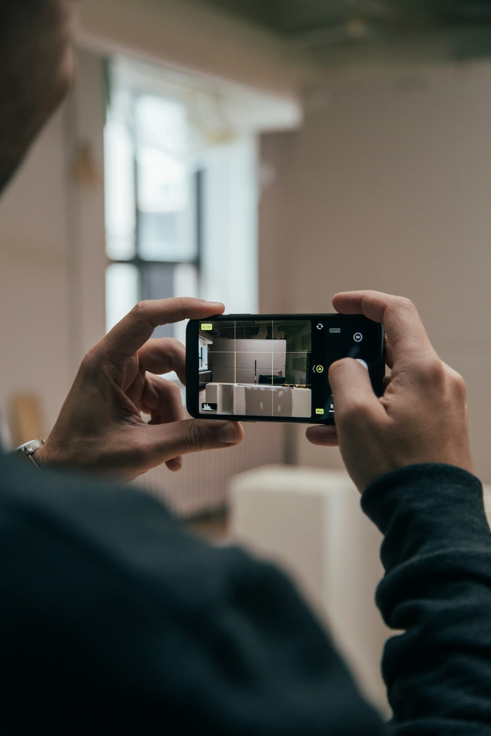Immobilien-Reels für Instagram & TikTok: Wie Makler mit Kurzvideos neue Käufer gewinnen